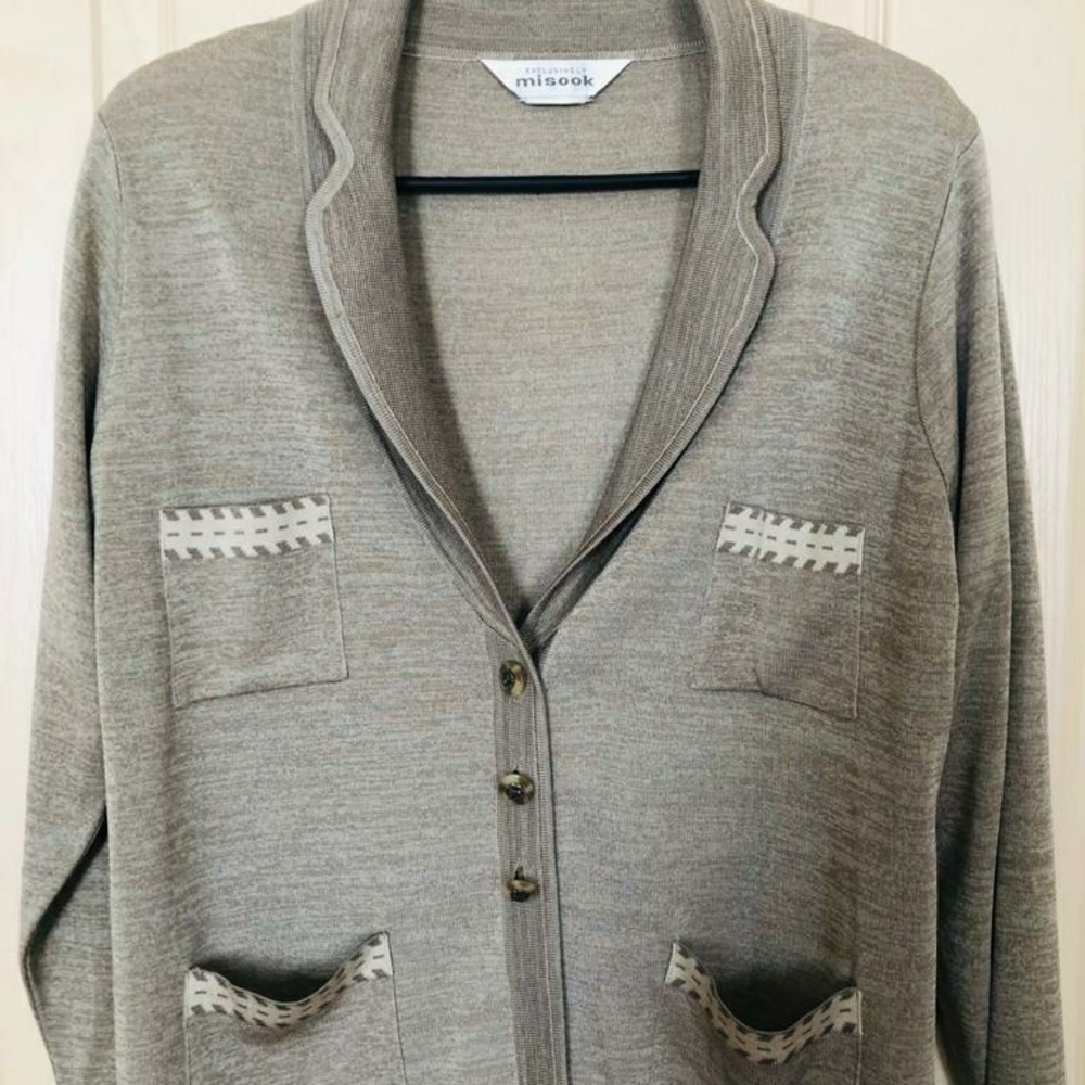 Misook beige cardigan